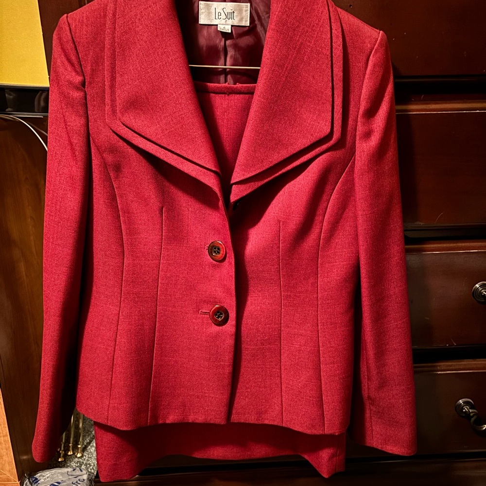 Le Suit Red Blazer Tailored Fit with Wide Lapels